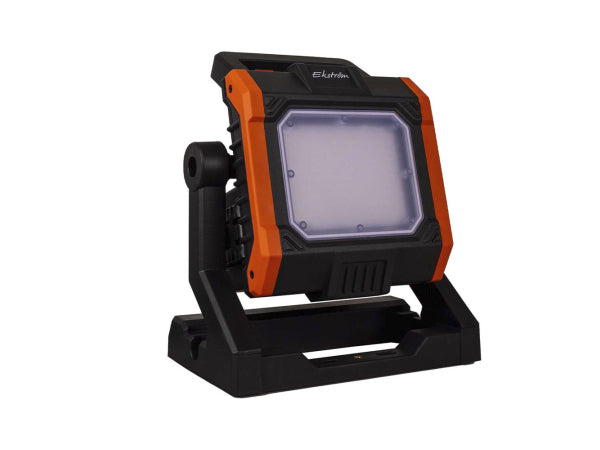 Ekström Akku LED Scheinwerfer 35W mit USB Kaufuniversum - Ekström Akku LED Scheinwerfer 35W mit USB