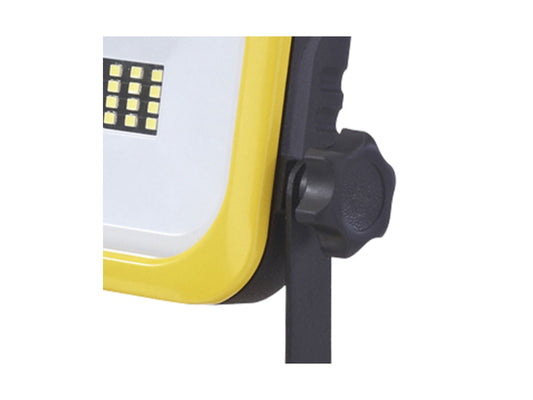 Forsberg 10W LED Scheinwerfer mit Akku und Traggestell