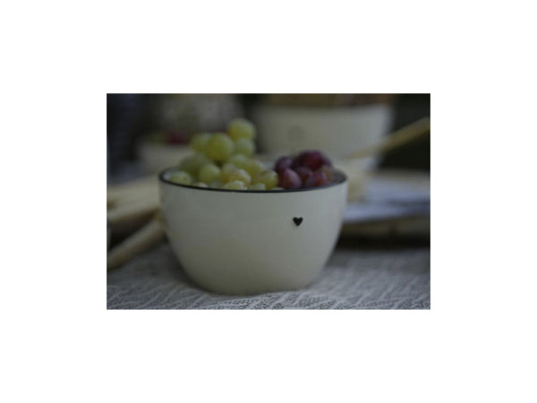 Schneider Korbwaren Schüssel Ø 15cm mit schwarzem Herz Kaufuniversum - Schneider Korbwaren Schüssel Ø 15cm mit schwarzem Herz