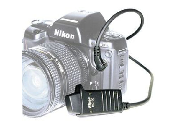 Nikon MC-30a Kabelfernauslöser 10pol Kaufuniversum - Nikon MC-30a Kabelfernauslöser 10pol