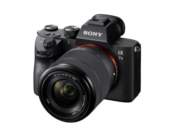 Sony Alpha A7 Mark III Kit 28-70mm Black Kaufuniversum - Sony Alpha A7 Mark III Kit 28-70mm Black