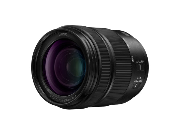 Panasonic Lumix S 28-200mm F4- 7.1 Makro Kaufuniversum - Panasonic Lumix S 28-200mm F4- 7.1 Makro