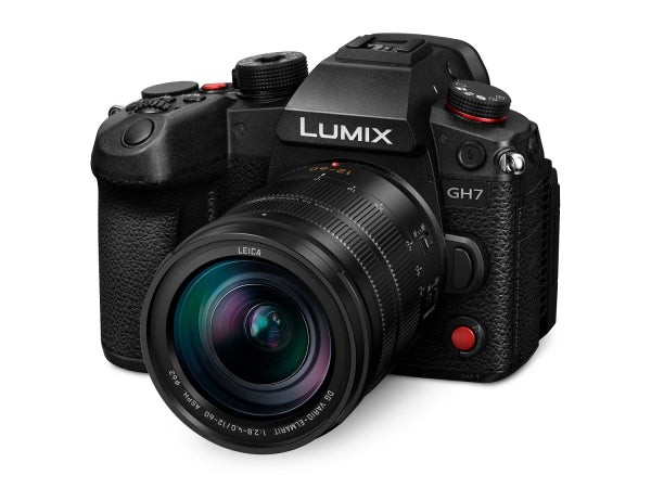 Panasonic GH7 Body + H-ES12060E (LEICA) Kaufuniversum - Panasonic GH7 Body + H-ES12060E (LEICA)