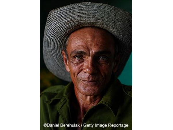 Panasonic Leica DG 42.5mm/1.2 ASPH Kaufuniversum - Panasonic Leica DG 42.5mm/1.2 ASPH