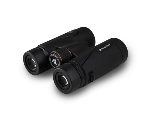 Celestron Trailseeker 10x42