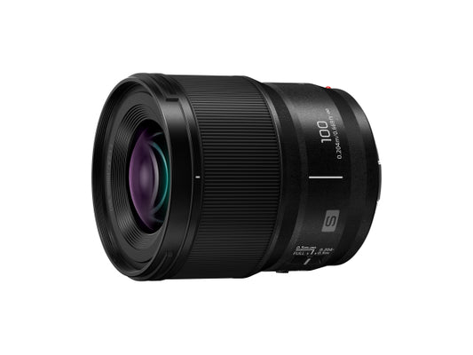 Panasonic Lumix S 100mm 2.8
