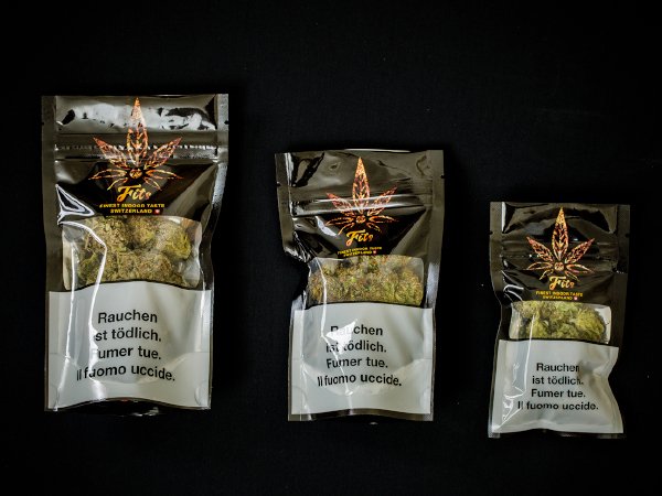 Kaufuniversum - "FITS" LEMON HAZE CBD INDOOR CBD Blüten mit 22% CBD