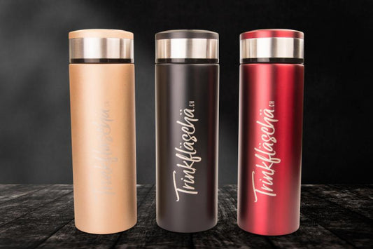 Kaufuniversum - Business Thermo Trinkflasche schwarz