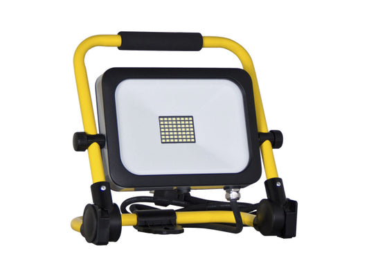 Kaufuniversum - Forsberg 10W LED Scheinwerfer mit Traggestell