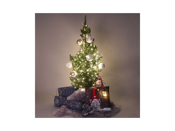 Kaufuniversum - dameco LED Kissen Motiv: Wichtel und Laterne Grösse: 40cmx40cm