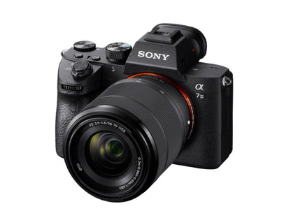 Sony Alpha A7 Mark III Kit 28-70mm Black