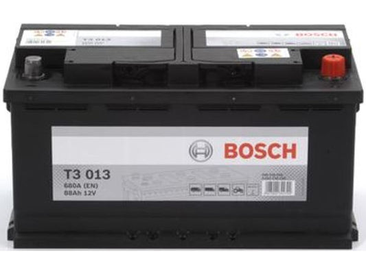 Kaufuniversum - Starterbatterie Bosch 12V/88Ah/680A LxBxH 350x174x189mm/S:0