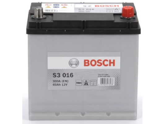 Kaufuniversum - Starterbatterie Bosch 12V/45Ah/300A LxBxH 220x135x225mm/S:0