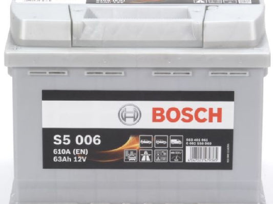 Kaufuniversum - Starterbatterie Bosch 12V/63Ah/610A LxBxH 242x175x190mm/S:1