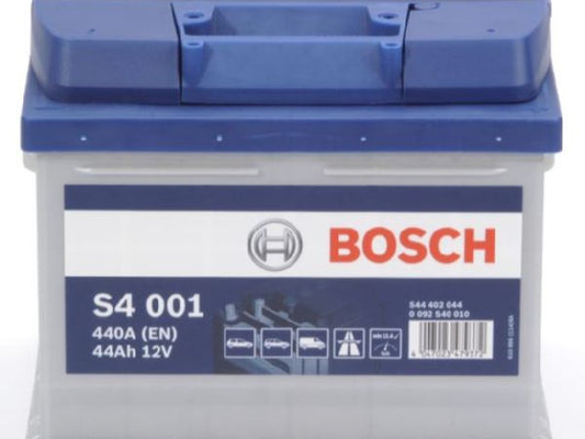 Kaufuniversum - Starterbatterie Bosch 12V/44Ah/440A LxBxH 207x175x175mm/S:0