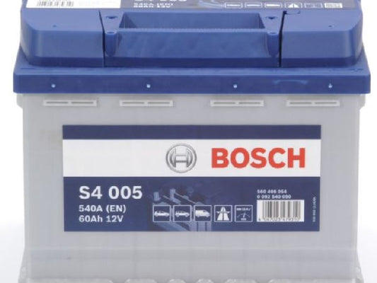 Kaufuniversum - Starterbatterie Bosch 12V/60Ah/540A LxBxH 242x175x190mm/S:0